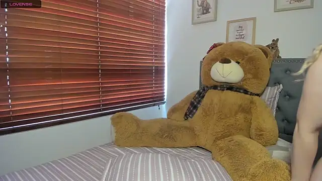 samysweet 8 online show from 04/24/26, 02:08