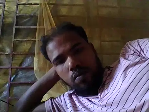 Snapshot of chittagong77 chatting on 11/30/25, 07:12 chittagong77 online show from 11/30/25, 07:12