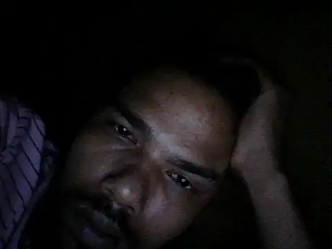 Snapshot of chittagong77 chatting on 11/30/25, 07:18 chittagong77 online show from 11/30/25, 07:18