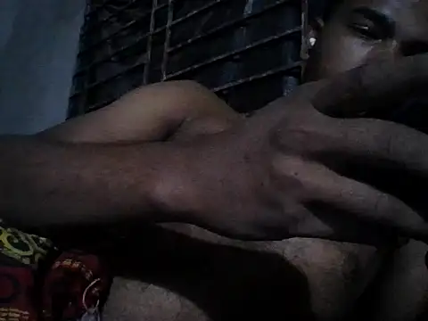 Snapshot of chittagong77 chatting on 01/12/26, 05:29 chittagong77 online show from 01/12/26, 05:29