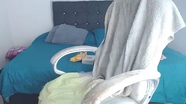 selena yourmilf online show from 09/29/25, 06:02