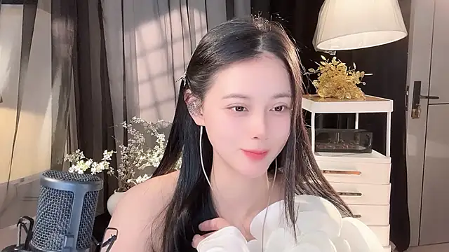 Snapshot of Ocean--Lili chatting on 04/30/26, 08:57 Ocean--Lili online show from 04/30/26, 08:57