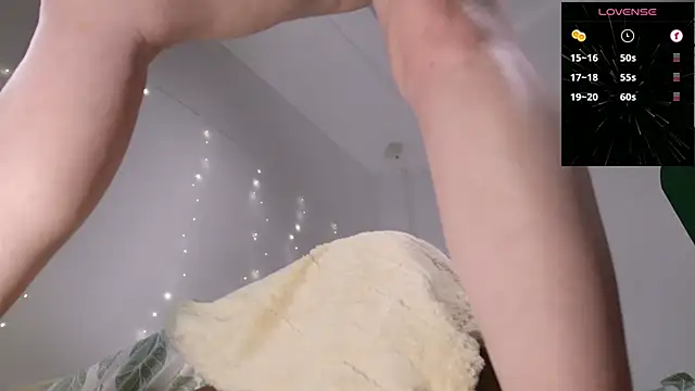 AnnJey online show from 10/03/25, 10:23