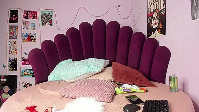 karla ricochett online show from 11/01/25, 04:47