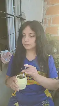 Snapshot of ZaraHoney chatting on 11/16/25, 09:53 ZaraHoney online show from 11/16/25, 09:53