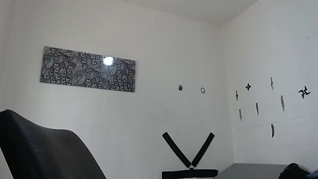 stripnolimits online show from 03/06/25, 08:16