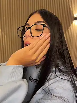 Sarasanders 4 online show from 03/10/26, 01:32