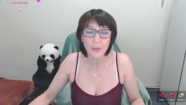 Ammillia online show from 12/06/24, 04:25