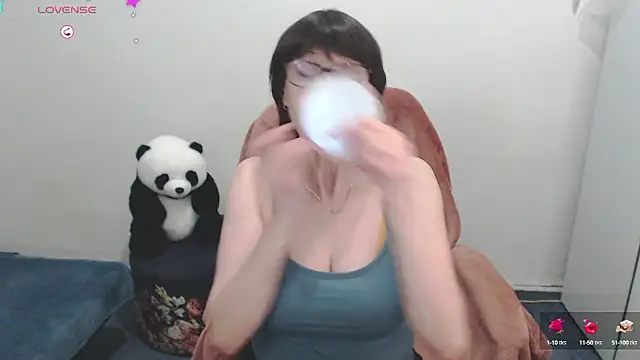 Ammillia online show from 12/08/24, 08:30