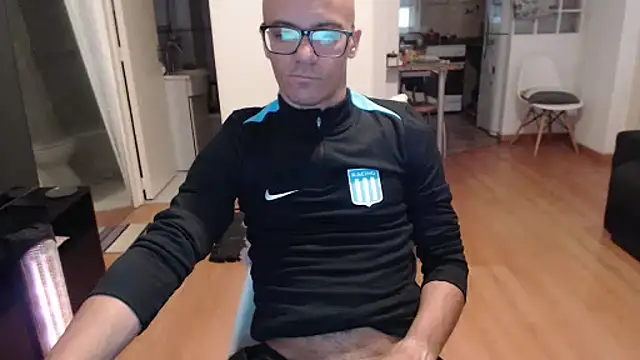 Snapshot of guachin_hunk chatting on 05/04/26, 07:54 guachin hunk online show from 05/04/26, 07:54