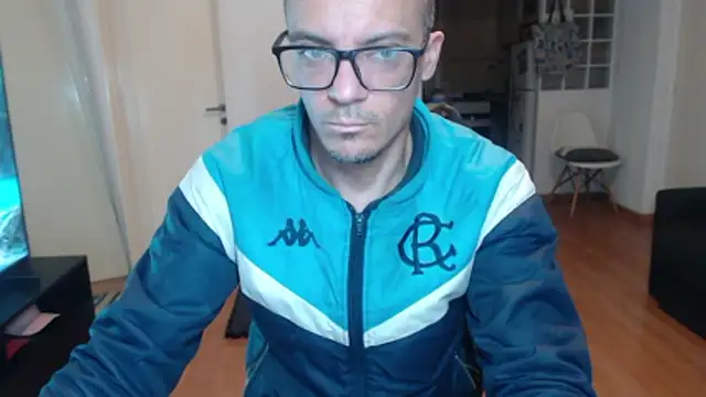 Snapshot of guachin_hunk chatting on 05/31/26, 11:28 guachin hunk online show from 05/31/26, 11:28