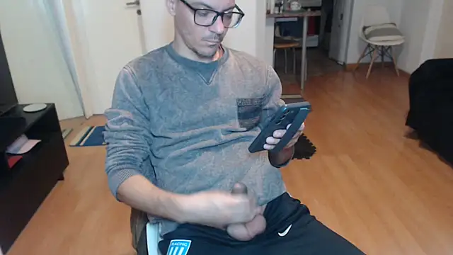 guachin hunk online show from 07/02/26, 04:18