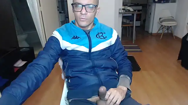 guachin hunk online show from 07/20/26, 10:56