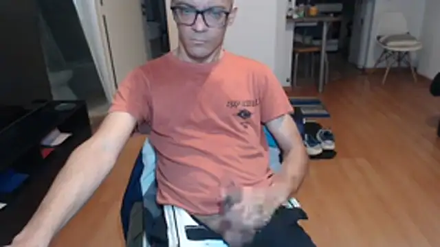 guachin hunk online show from 07/31/26, 09:52