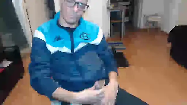 guachin hunk online show from 08/03/26, 03:49