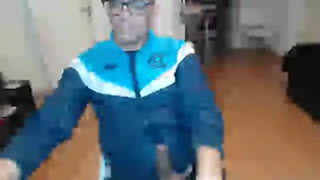 guachin hunk online show from 08/04/26, 03:10