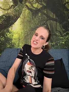 LadyChantale online show from 02/26/25, 04:24