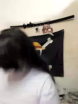 Snapshot of Snowbunnycake_131 chatting on 12/26/24, 11:10 Snowbunnycake 131 online show from 12/26/24, 11:10