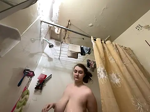 Snowbunnycake 131 online show from 01/06/26, 03:38