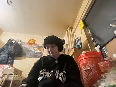 Snowbunnycake 131 online show from 04/26/26, 04:32