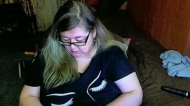 Snapshot of sex2 chatting on 02/21/25, 11:32 sex2 online show from 02/21/25, 11:32