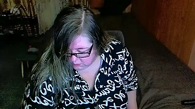 Snapshot of sex2 chatting on 02/24/25, 11:41 sex2 online show from 02/24/25, 11:41