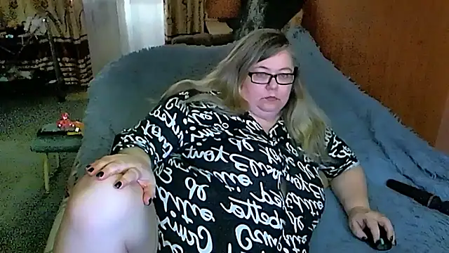 Snapshot of sex2 chatting on 02/26/25, 01:43 sex2 online show from 02/26/25, 01:43