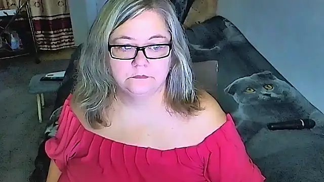 Snapshot of sex2 chatting on 09/19/25, 12:02 sex2 online show from 09/19/25, 12:02