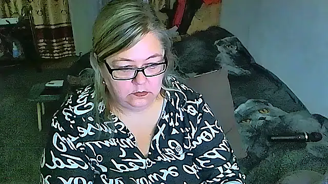 Snapshot of sex2 chatting on 09/22/25, 11:12 sex2 online show from 09/22/25, 11:12