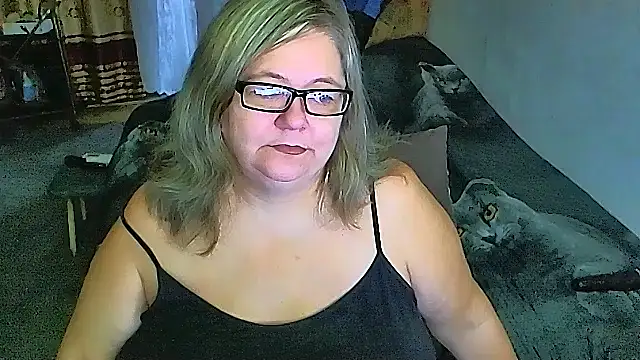Snapshot of sex2 chatting on 10/02/25, 12:17 sex2 online show from 10/02/25, 12:17