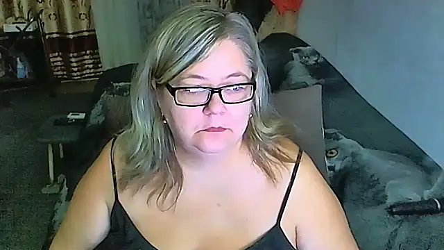 Snapshot of sex2 chatting on 10/12/25, 06:40 sex2 online show from 10/12/25, 06:40