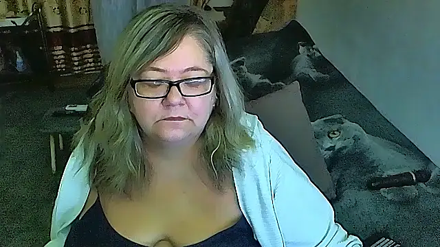 sex2 online show from 11/18/25, 12:27