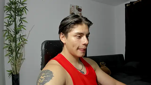 Giordano Russo online show from 02/22/25, 03:01