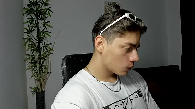 Giordano Russo online show from 03/03/25, 03:09