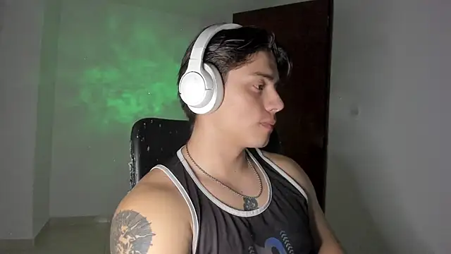 Giordano Russo online show from 09/24/25, 04:05