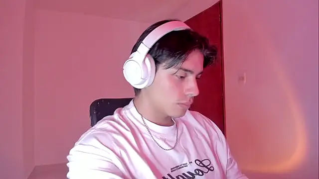 Giordano Russo online show from 11/04/25, 08:41