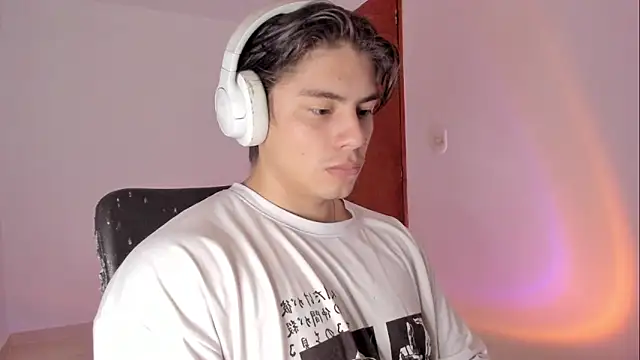 Giordano Russo online show from 04/07/26, 03:56