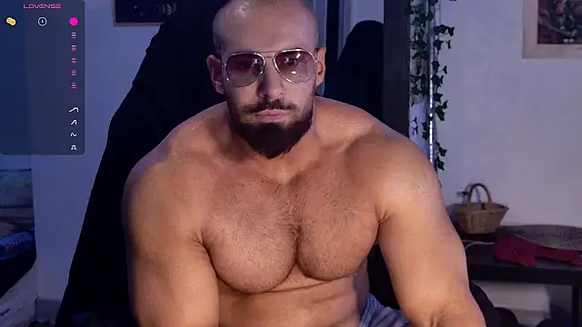 Snapshot of Musculus6 chatting on 07/16/26, 06:47 Musculus6 online show from 07/16/26, 06:47