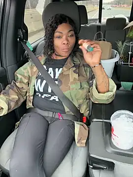 HaloRodeoLover2 online show from 03/06/26, 09:11