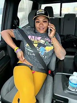 HaloRodeoLover2 online show from 03/12/26, 05:30