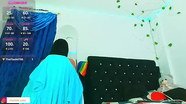 Snapshot of cute_charlotte_ chatting on 10/05/25, 03:27 cute charlotte online show from 10/05/25, 03:27