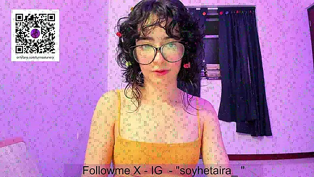  Lunnaa  online show from 11/30/25, 01:31