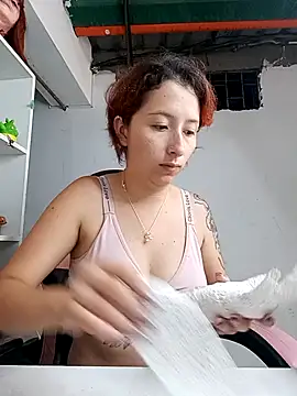 Ginger Sweetty online show from 04/15/26, 03:19