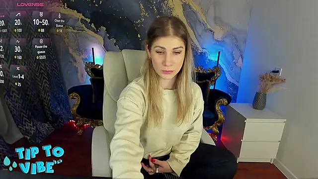 CassandraGood online show from 03/06/25, 08:27