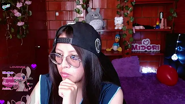 MidoriQuiinn online show from 04/15/26, 07:58