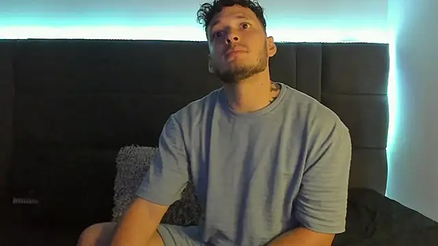 alejandro  2 online show from 09/18/25, 03:47