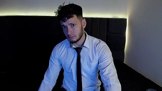 alejandro  2 online show from 09/24/25, 04:10