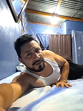 Eumanzor online show from 02/05/26, 02:49