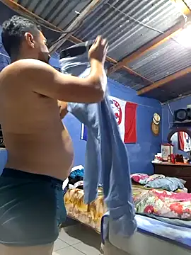 Eumanzor online show from 03/25/26, 02:39