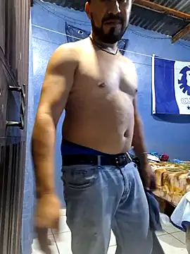 Eumanzor online show from 04/11/26, 02:05